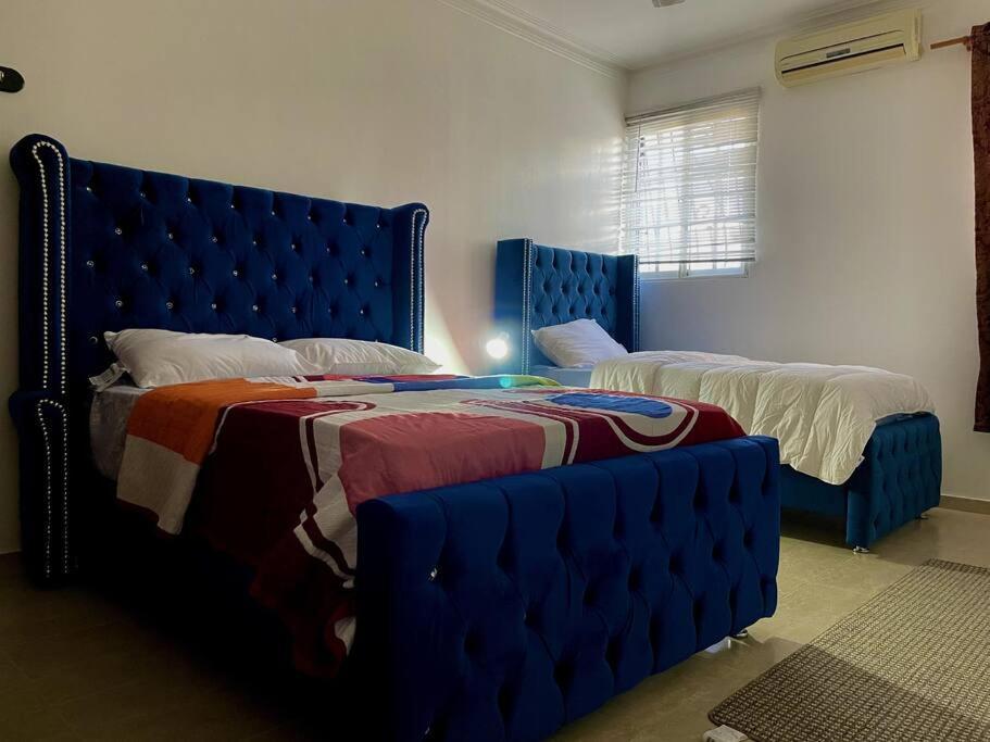 Apartamento Detras Del Homs En Santiago De Los Caballeros Piso 1 Exterior foto